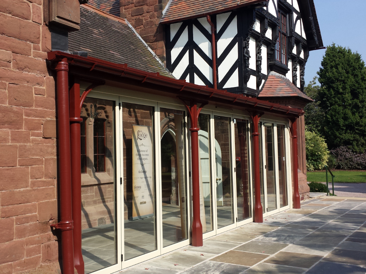 A photograph of cast iron columns and structural framework at the Park Keeper's Lodge, Chester by Calibre Metalwork.