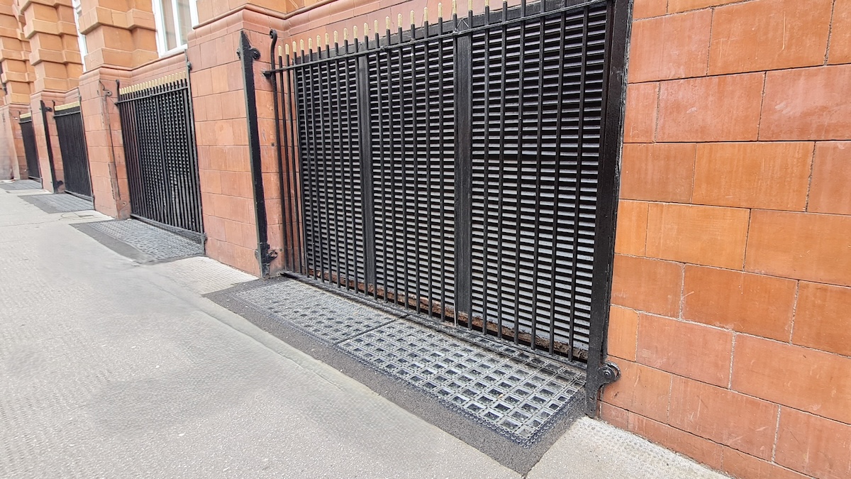 A photo of Churchgate house in Manchester.